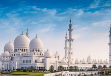 Ghé thăm Nhà thờ Hồi giáo Sheikh Zayed lộng lẫy khi du lịch Dubai